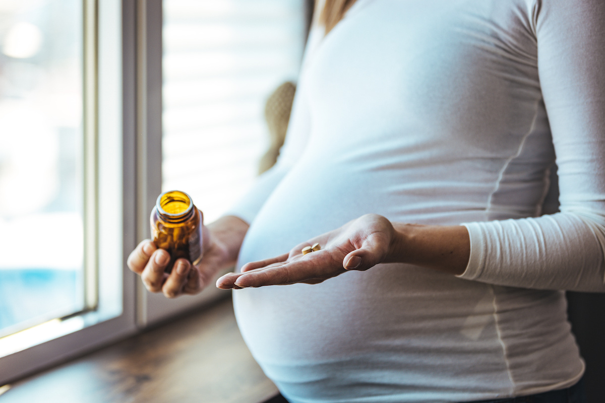 قبل بارداری چه ویتامین هایی بخوریم ؟