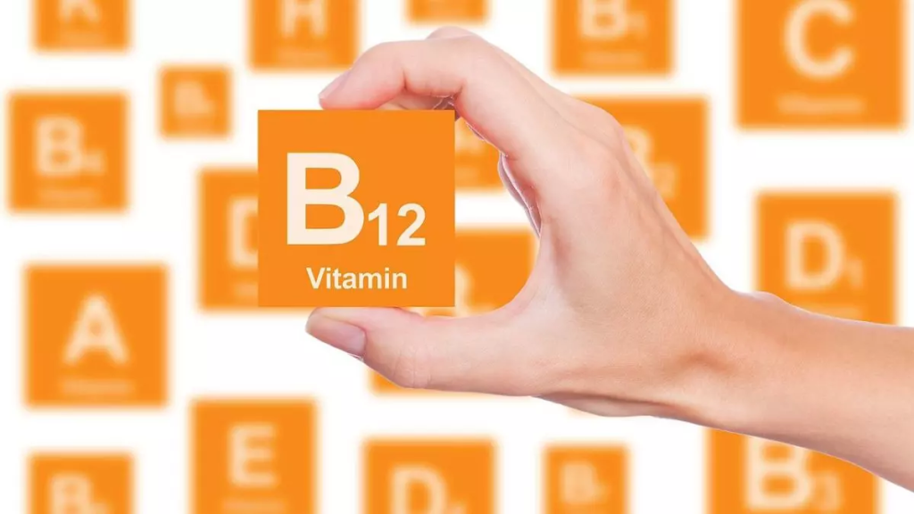 چه زمانی ویتامین B12 را استفاده کنیم ؟ 