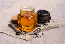 خواص مالیدن روغن سیاه دانه به کف پا