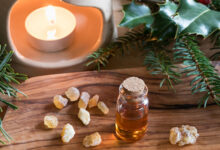 خواص روغن کندر در ناف