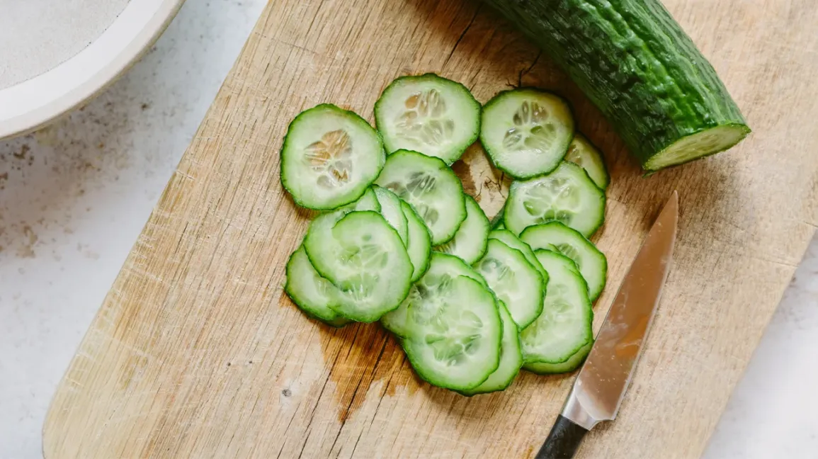 خواص خیار برای معده