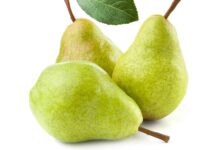 خواص گلابی برای چشم