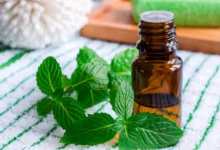 خواص روغن نعناع برای لب