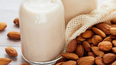 خواص شیر بادام برای زنان