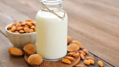 خواص شیر بادام برای پوست