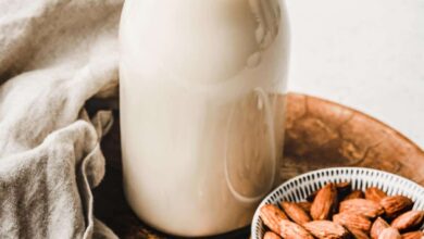 خواص شیر بادام برای چاقی صورت