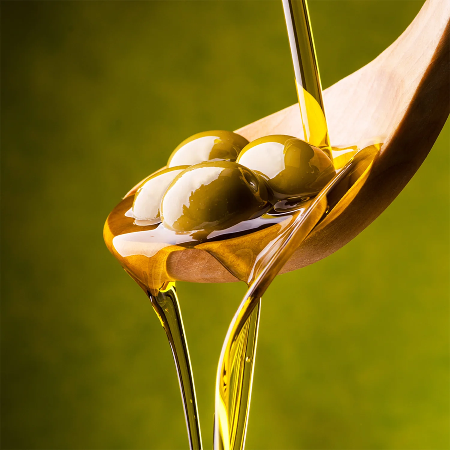 خواص روغن زیتون برای ابرو