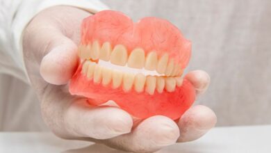 آیا دندان مصنوعی به مرور زمان از بین می رود؟