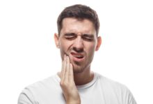 چه مشکلاتی ممکن است پس از بلیچینگ دندان پیش آید؟