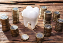 آیا بیمه هزینه های ایمپلنت دندان را پوشش می دهد؟