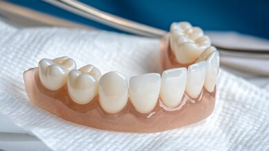 کدام برند دندان مصنوعی رنگ پذیری کمتری دارد؟